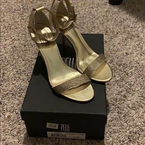Pelle Moda heels